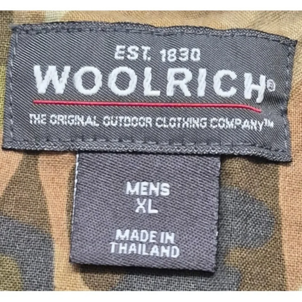 VTG Woolrich Men's Olive Camouflage Deer Shirt XL‎ All over print Cotton Hunting